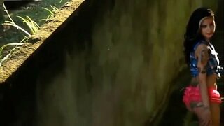 Lola Benvenutti Tay Săn Ảnh