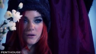 Penthouse Đồ Dani và Marie nhau trong tuyết